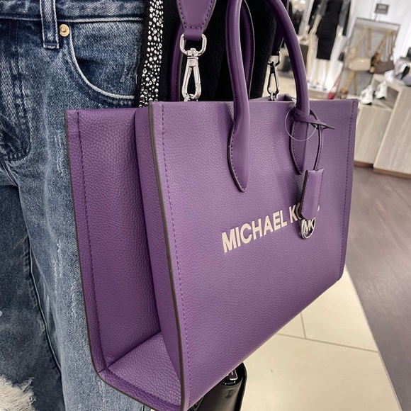 MICHAEL KORS Mirella Medium Pebbled Leather Tote Bag
Dark Purple 
NWT - Picture 5 of 16